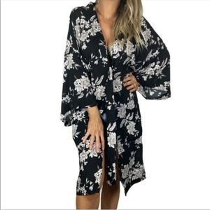 Spiritual Gangster Womens Black Maya Floral Kimono Robe size OS